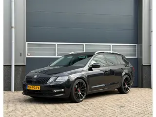 Skoda Octavia Combi 1.4 TSI Style Business bj.2017 Autom|Pano|NL auto|Nap.