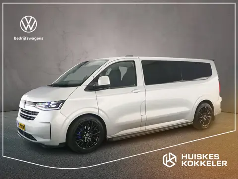 Volkswagen Transporter 2.5 233pk eHybrid L2 Bulli Dubbele Cabine | Sportstoelen leder-suede | 20" | 