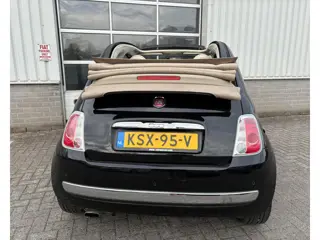 Foto 20 van Fiat 500 1.2 Lounge Weinig kilometers!