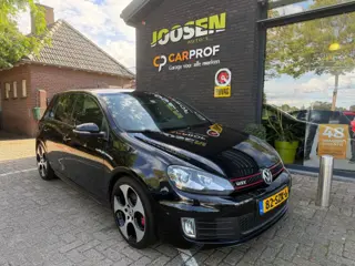 VOLKSWAGEN GOLF 2.0 GTI EDITION