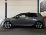 Foto 24 van Volkswagen Golf 1.5 TSI 3x R-Line Pano, ACC, Virtual Cockpit, Apple Carplay, Stoelverwarming, Achter