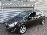 Foto 22 van Opel Corsa 1.4-16V Cosmo