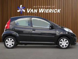 Foto 14 van Peugeot 107 1.0-12V XS 5-Deurs | Elek Ramen | Airco | Zuinig! | Origineel NL