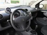 Foto 26 van Peugeot 107 1.0-12V XS 5-Deurs | Elek Ramen | Airco | Zuinig! | Origineel NL