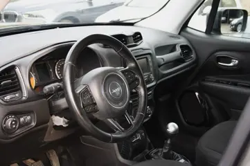 Foto 13 van JEEP RENEGADE 1.6 E-Torq Night Eagle ll / NAP / Trekhaak / Navi / Airco