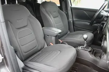 Foto 12 van JEEP RENEGADE 1.6 E-Torq Night Eagle ll / NAP / Trekhaak / Navi / Airco