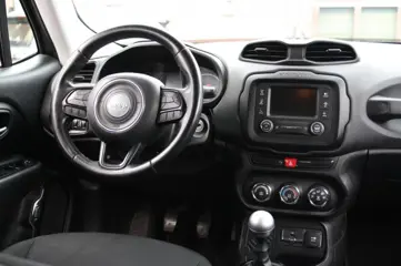 Foto 11 van JEEP RENEGADE 1.6 E-Torq Night Eagle ll / NAP / Trekhaak / Navi / Airco