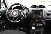 Foto 21 van JEEP RENEGADE 1.6 E-Torq Night Eagle ll / NAP / Trekhaak / Navi / Airco