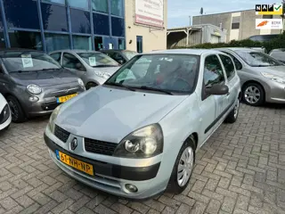 Renault Clio 1.2-16V Expression, Trekhaak, Apk 09/2027
