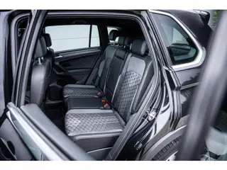Foto 16 van Volkswagen Tiguan 1.4 TSI eHybrid R-Line Trekhaak|IQ.Light|Camera|ACC|Carplay|20''
