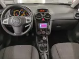 Foto 26 van Opel CORSA 1.2-16V Cosmo/ SCHERM/ LAAG KM