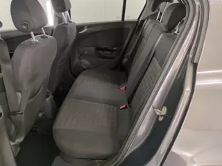 Foto 14 van Opel CORSA 1.2-16V Cosmo/ SCHERM/ LAAG KM