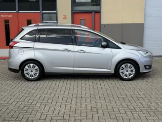 Foto 14 van Ford Grand C-Max 1.0 Titanium 7p. Camera, Nieuwe Distributieriem