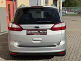 Foto 27 van Ford Grand C-Max 1.0 Titanium 7p. Camera, Nieuwe Distributieriem