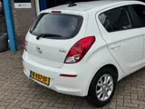 Foto 28 van Hyundai I20 1.2i i-Drive 2014 WIT 5drs AIRCO LM APK NAP!