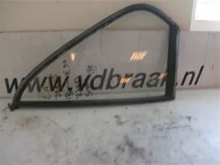 BMW 3 serie sedan 1983-1990 Scheerraam links achter