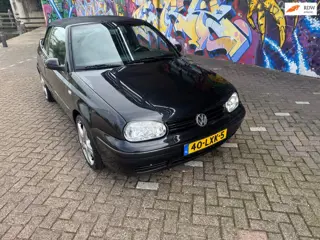 Foto 20 van Volkswagen Golf Cabriolet 1.6 leer CarPlay stereo 17 inch velgen nette linnen dak apk juli 2027 leuk