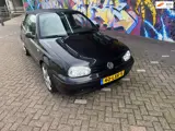 Foto 30 van Volkswagen Golf Cabriolet 1.6 leer CarPlay stereo 17 inch velgen nette linnen dak apk juli 2027 leuk