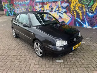 Foto 19 van Volkswagen Golf Cabriolet 1.6 leer CarPlay stereo 17 inch velgen nette linnen dak apk juli 2027 leuk