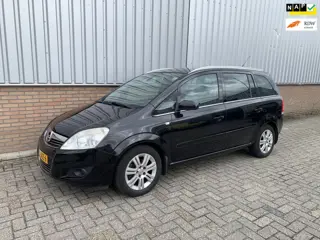 Foto 11 van Opel Zafira 1.8 Cosmo APK/ NAP/ Airco