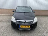 Foto 28 van Opel Zafira 1.8 Cosmo APK/ NAP/ Airco