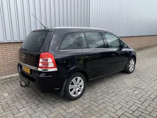 Foto 20 van Opel Zafira 1.8 Cosmo APK/ NAP/ Airco
