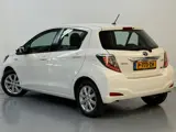 Foto 28 van Toyota Yaris 1.5 Full Hybrid Aspiration Camera Nieuwe APK + Beurt