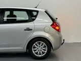 Foto 26 van Kia Cee'd 1.6 X-tra Airco Trekhaak Nieuwe Apk