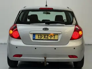 Foto 20 van Kia Cee'd 1.6 X-tra Airco Trekhaak Nieuwe Apk