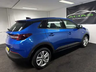 Foto 16 van Opel Grandland X 1.2 Turbo Online Edition - Navi - Carplay - Camera - Lane Assist - Cruise - APK 202