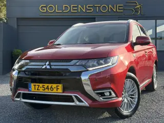 Mitsubishi Outlander 2.4 PHEV Intense ✓1e Eigenaar✓Trakhaak✓Carplay✓Camera✓Alcantara-Leder✓Stoelverw
