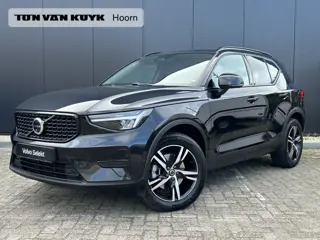 Volvo XC40 2.0 B4 Plus Dark 360 camera / Harman Kardon/ 2 elektrische stoelen / intellisafe / climat
