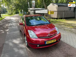 Toyota Prius 1.5 VVT-i Tech Edition