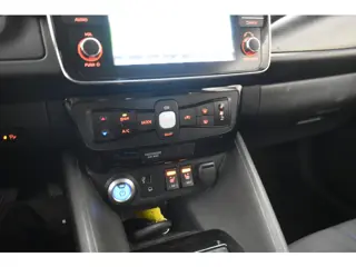 Foto 14 van Nissan Leaf Acenta 40 kWh 360° Camera (bj 2018, automaat)