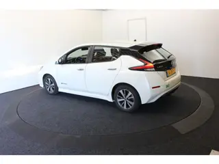 Foto 19 van Nissan Leaf Acenta 40 kWh 360° Camera (bj 2018, automaat)