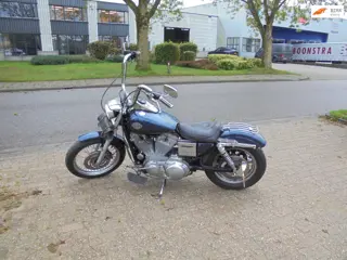 Harley Davidson Chopper XLH 883 Hugger