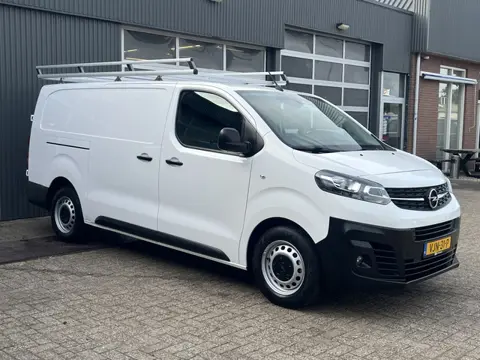 Opel Vivaro 1.5 CDTI L3H1 Edition Airco Cruise controle Kastinrichting Trekhaak 2000kg trekgewicht I