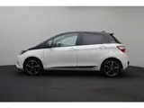 Foto 21 van Toyota Yaris 1.5 Hybrid Y20 Gold Edition 2018 | Trekhaak | Airco | Stoelverwarming | Cruise Control