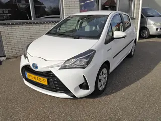 Foto 19 van Toyota Yaris 1.5 Hybrid Aspiration *cruise*climate*camera*