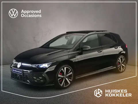 Volkswagen Golf GTE 1.5 TSI eHybrid 272pk DSG Automaat, Trekhaak, Panoramadak, 360 camera, Stoelverw