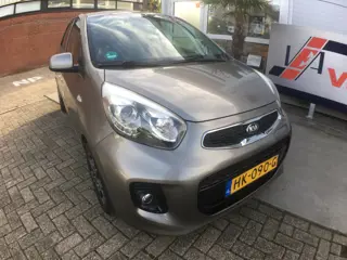 Kia Picanto 1.0 CVVT First Edition Climate control, NL auto, NAP, incl nwe apk