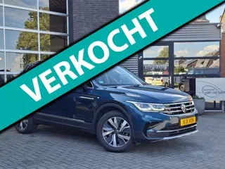Volkswagen Tiguan 1.4 TSI eHybrid Elegance | Zwenkbare trekhaak | 360 graden camera |Digital Cockpit