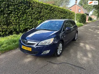 Opel Astra Sports Tourer 1.4 Cosmo