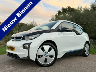 BMW I3 Range Extender Comfort Advance Automaat | 1e Eigenaar | 19" Velgen | Stoelverwarming | Navi |