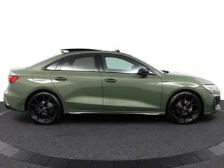 Foto 11 van Audi A3 Limousine 35 TFSI S edition | S-Line | Panoramadak | Sonos | RS-Velgen | Carplay | Stoelverw