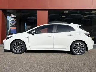 Toyota Corolla 1.8 Hybrid First Edition (bj 2019)