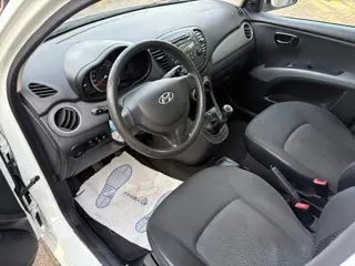 Foto 13 van Hyundai I10 1.0 i-Drive Cool