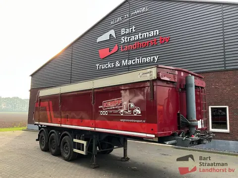 Kempf SKM 3 assige oplegger met 26m³ geïsoleerde kipper met aluminium milieukleppen. BS2185