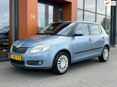 Skoda Fabia 1.2 Drive|Airco|AUX|El ramen+spiegels|Nwe banden