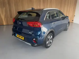 Foto 12 van Kia Niro 1.6 GDi Hybrid DynamicLine